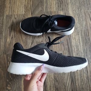 Black Nike Running Shoes